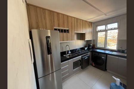 Apartamento à venda com 50m², 2 quartos e 1 vaga Apartamento à venda com 50m², 2 quartos e 1 vagaCozinha