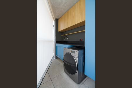 Apartamento à venda com 63m², 1 quarto e 1 vaga Apartamento à venda com 63m², 1 quarto e 1 vagaVaranda da Sala e Área de Serviço