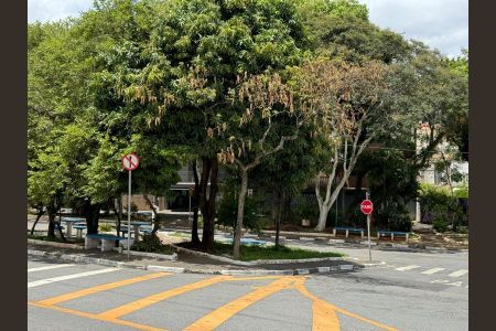 Casa à venda com 165m², 4 quartos e 2 vagas Casa à venda com 165m², 4 quartos e 2 vagasFoto 51