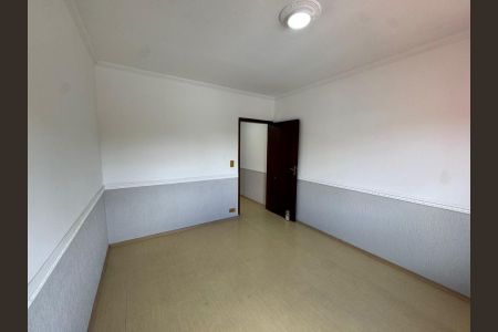 Casa à venda com 165m², 4 quartos e 2 vagas Casa à venda com 165m², 4 quartos e 2 vagasFoto 15