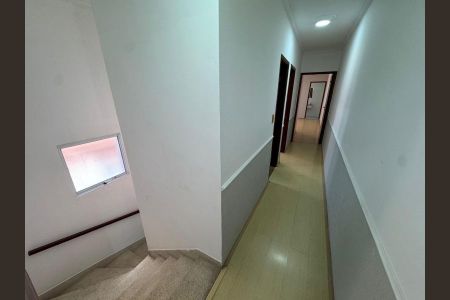 Casa à venda com 165m², 4 quartos e 2 vagas Casa à venda com 165m², 4 quartos e 2 vagasFoto 13