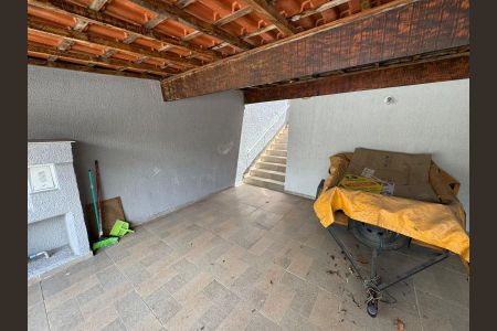 Casa à venda com 165m², 4 quartos e 2 vagas Casa à venda com 165m², 4 quartos e 2 vagasFoto 42
