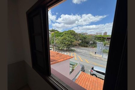 Casa à venda com 165m², 4 quartos e 2 vagas Casa à venda com 165m², 4 quartos e 2 vagasFoto 17