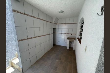 Casa à venda com 165m², 4 quartos e 2 vagas Casa à venda com 165m², 4 quartos e 2 vagasFoto 29