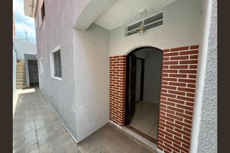 Casa à venda com 165m², 4 quartos e 2 vagas Casa à venda com 165m², 4 quartos e 2 vagasFoto 27