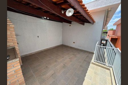 Casa à venda com 165m², 4 quartos e 2 vagas Casa à venda com 165m², 4 quartos e 2 vagasFoto 37