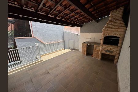 Casa à venda com 165m², 4 quartos e 2 vagas Casa à venda com 165m², 4 quartos e 2 vagasFoto 35