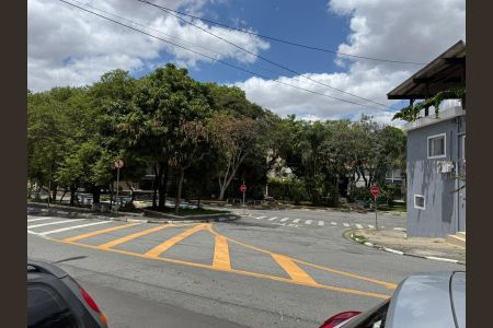 Casa à venda com 165m², 4 quartos e 2 vagas Casa à venda com 165m², 4 quartos e 2 vagasFoto 45