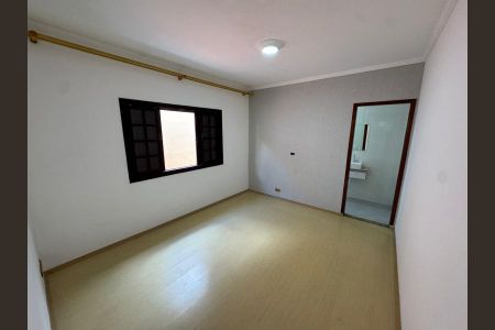 Casa à venda com 165m², 4 quartos e 2 vagas Casa à venda com 165m², 4 quartos e 2 vagasFoto 20