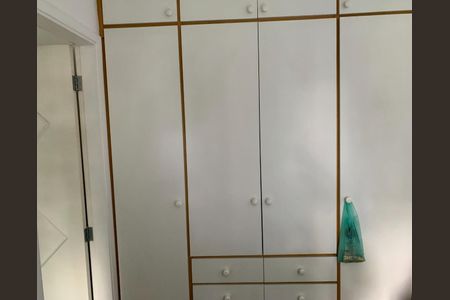 Apartamento à venda com 120m², 4 quartos e 2 vagas Apartamento à venda com 120m², 4 quartos e 2 vagasFoto 01