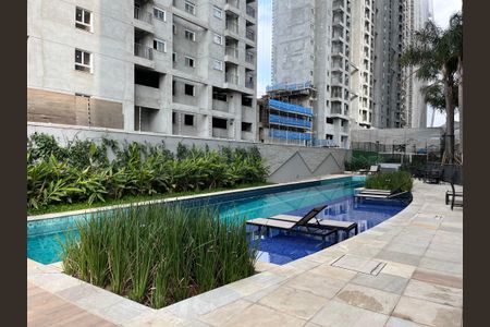 Apartamento para alugar com 41m², 2 quartos e sem vagaÁrea comum - Piscina