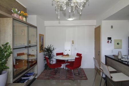 Apartamento à venda com 57m², 2 quartos e 1 vagaSala