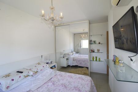 Apartamento à venda com 57m², 2 quartos e 1 vagaQuarto 2