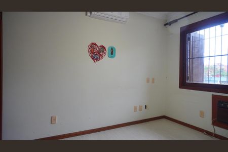 Casa à venda com 240m², 3 quartos e 2 vagasQuarto 4