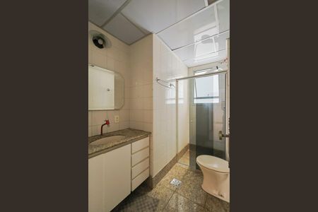 Apartamento à venda com 130m², 4 quartos e 2 vagas Apartamento à venda com 130m², 4 quartos e 2 vagasBanheiro