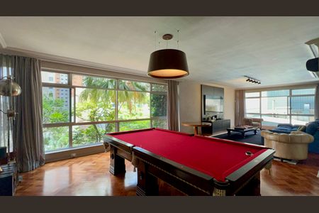 Apartamento à venda com 270m², 4 quartos e 2 vagasSala