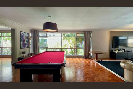 Apartamento à venda com 270m², 4 quartos e 2 vagasSala