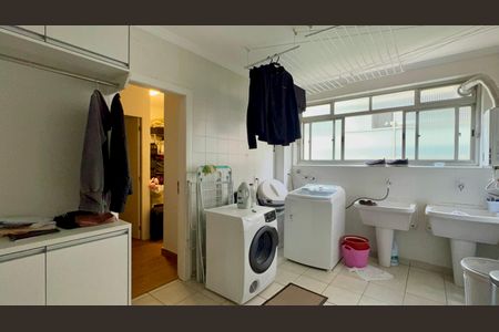 Apartamento à venda com 270m², 4 quartos e 2 vagasÁrea de Serviço