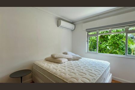 Apartamento à venda com 270m², 4 quartos e 2 vagasQuarto 1