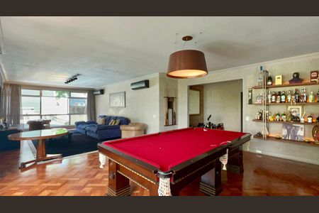 Apartamento à venda com 270m², 4 quartos e 2 vagasSala