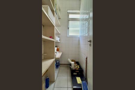 Apartamento à venda com 270m², 4 quartos e 2 vagasDespensa