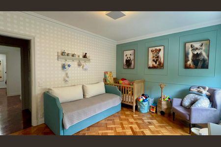 Apartamento à venda com 270m², 4 quartos e 2 vagasQuarto 2