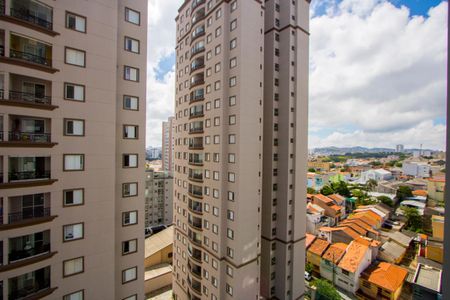 Apartamento à venda com 57m², 2 quartos e 1 vaga Apartamento à venda com 57m², 2 quartos e 1 vagaVista da varanda da sala