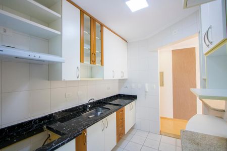Apartamento à venda com 57m², 2 quartos e 1 vaga Apartamento à venda com 57m², 2 quartos e 1 vagaCozinha