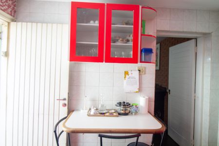 Casa à venda com 110m², 2 quartos e 1 vaga Casa à venda com 110m², 2 quartos e 1 vagaCozinha