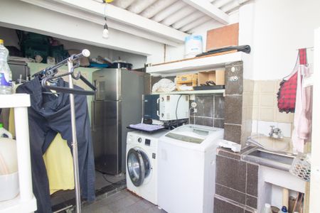 Casa à venda com 110m², 2 quartos e 1 vaga Casa à venda com 110m², 2 quartos e 1 vagaÁrea de Serviço