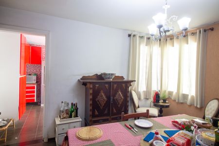 Casa à venda com 110m², 2 quartos e 1 vaga Casa à venda com 110m², 2 quartos e 1 vagaSala de Jantar