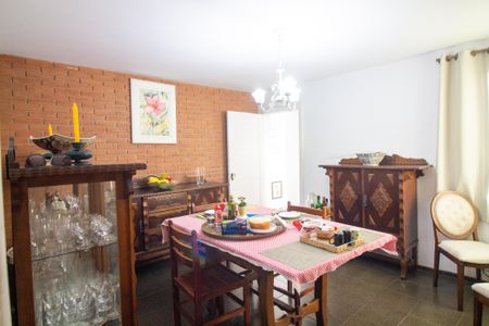 Casa à venda com 110m², 2 quartos e 1 vaga Casa à venda com 110m², 2 quartos e 1 vagaSala de Jantar