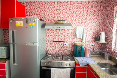 Casa à venda com 110m², 2 quartos e 1 vaga Casa à venda com 110m², 2 quartos e 1 vagaCozinha