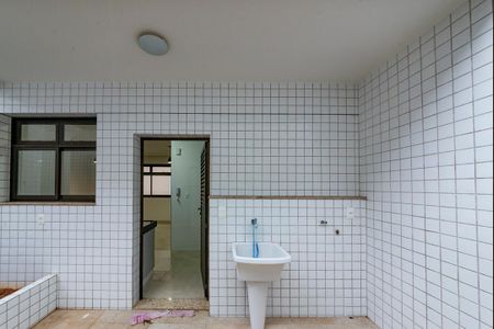 Apartamento para alugar com 110m², 3 quartos e 2 vagas Apartamento para alugar com 110m², 3 quartos e 2 vagasÁrea de Serviço