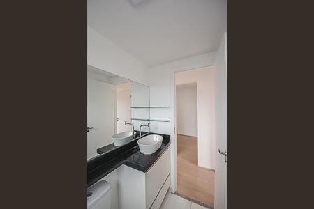 Apartamento para alugar com 42m², 2 quartos e sem vagaBanheiro