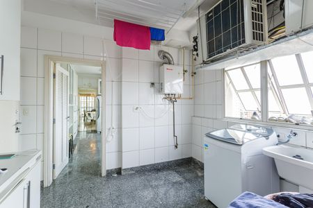 Apartamento à venda com 331m², 4 quartos e 5 vagasÁrea de Serviço