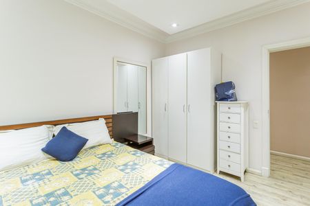 Apartamento à venda com 331m², 4 quartos e 5 vagasSuíte 1