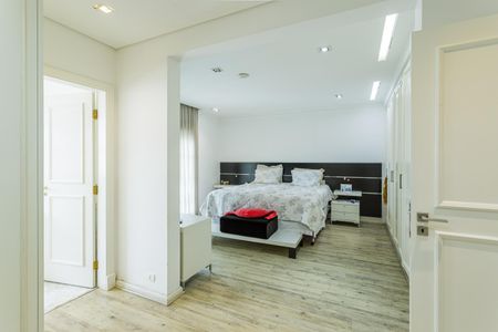 Apartamento à venda com 331m², 4 quartos e 5 vagasSuíte 3
