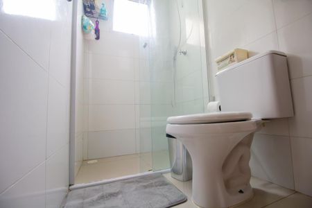 Casa de condomínio à venda com 65m², 2 quartos e 1 vaga Casa de condomínio à venda com 65m², 2 quartos e 1 vaga Banheiro