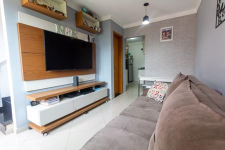 Casa de condomínio à venda com 65m², 2 quartos e 1 vaga Casa de condomínio à venda com 65m², 2 quartos e 1 vagaSala