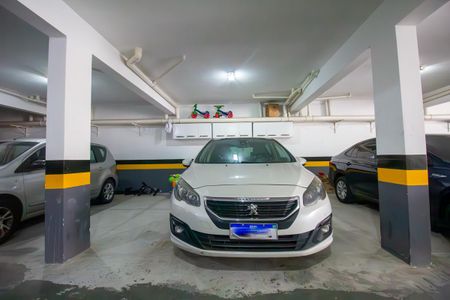 Casa de condomínio à venda com 65m², 2 quartos e 1 vaga Casa de condomínio à venda com 65m², 2 quartos e 1 vagaGaragem