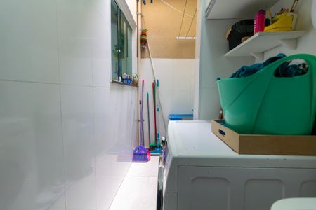 Casa de condomínio à venda com 65m², 2 quartos e 1 vaga Casa de condomínio à venda com 65m², 2 quartos e 1 vagaÁrea de Serviço