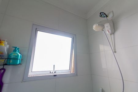 Casa de condomínio à venda com 65m², 2 quartos e 1 vaga Casa de condomínio à venda com 65m², 2 quartos e 1 vaga Banheiro