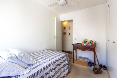 Apartamento à venda com 126m², 3 quartos e 2 vagasQuarto 1