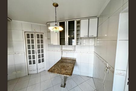 Apartamento à venda com 86m², 3 quartos e 2 vagasCozinha