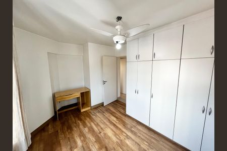 Apartamento à venda com 86m², 3 quartos e 2 vagasQuarto 2