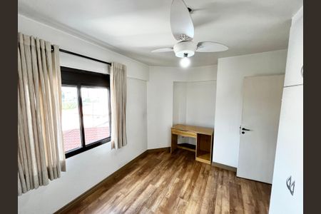 Apartamento à venda com 86m², 3 quartos e 2 vagasQuarto 2