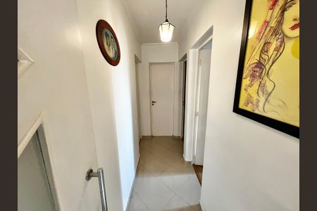 Apartamento à venda com 86m², 3 quartos e 2 vagasCorredor