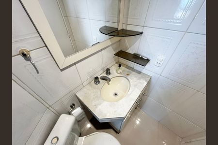 Apartamento à venda com 86m², 3 quartos e 2 vagasBanheiro