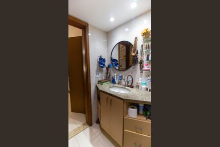 Apartamento à venda com 134m², 2 quartos e 1 vaga